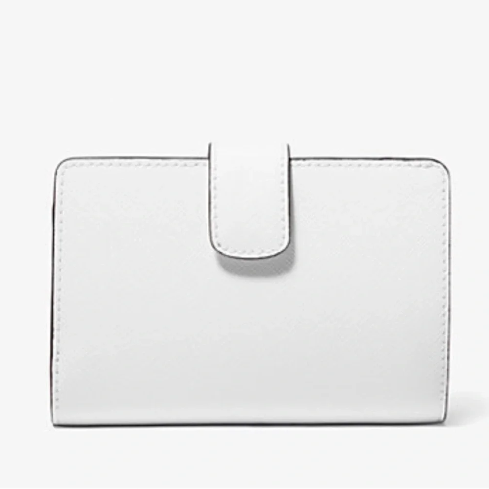 Michael Medium Crossgrain Leather Bifold Wallet
Optic White
NWT - Picture 3 of 16